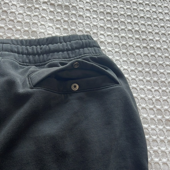 Gymshark sweatpants. Black size S - Picture 6 of 6